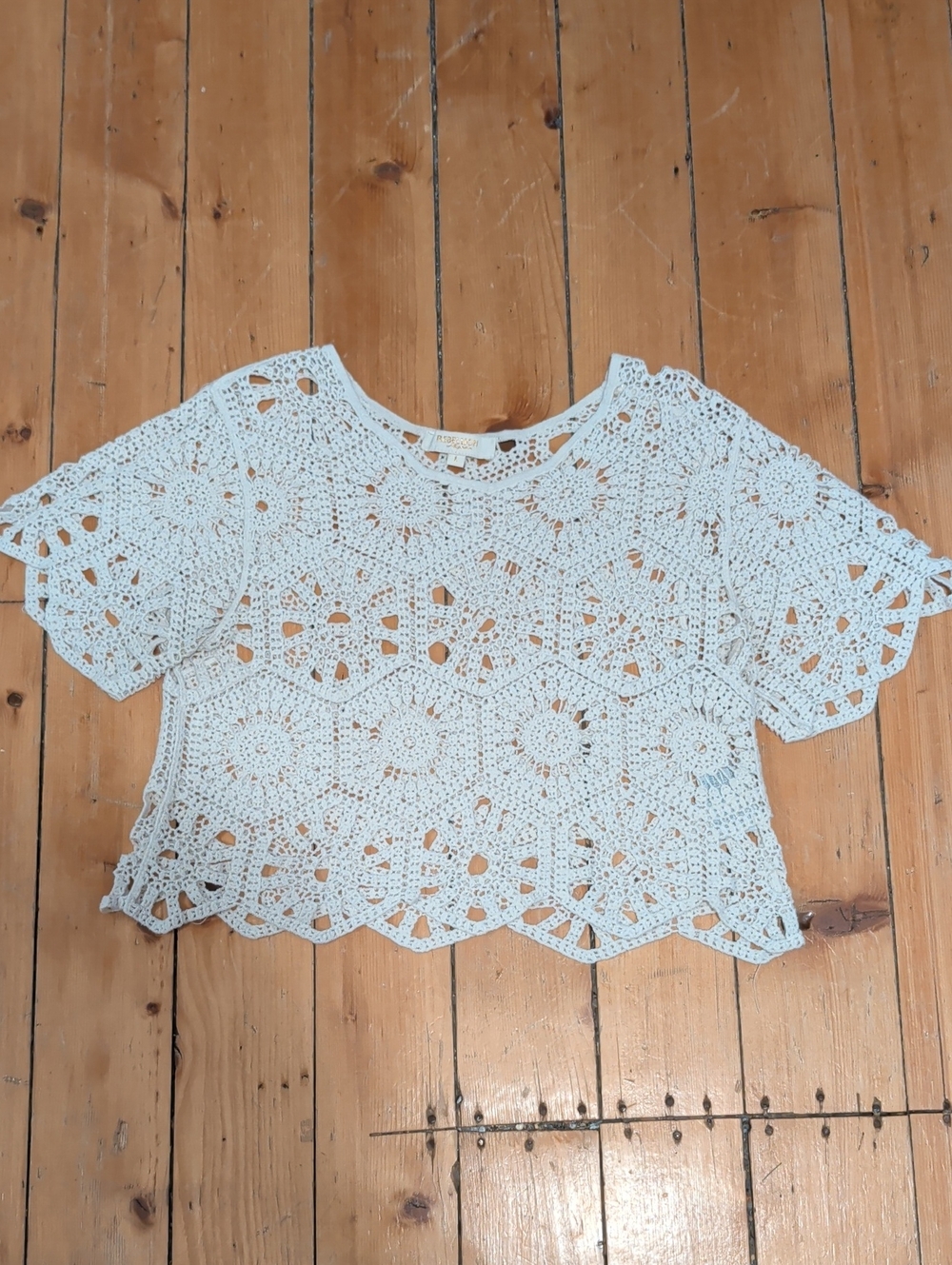 Rebellion Cream Cotton Crochet Lace Crop Top, L